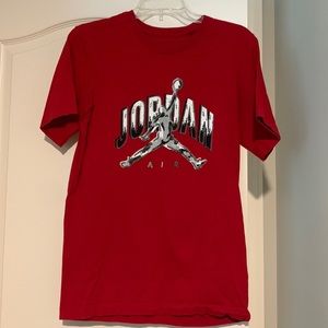 Jordan Men’s Size XS red shirt. Worn once. Excellent condition.